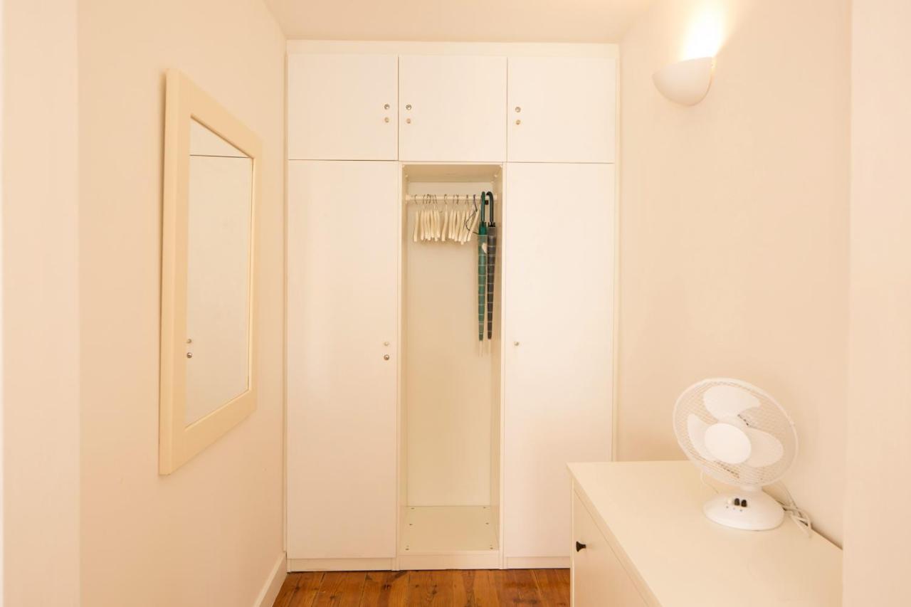 Apartamento Com Varanda No Centro De Lisboa, Ttl269 Luaran gambar